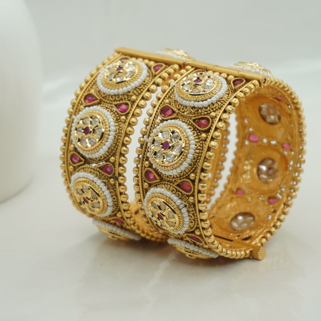 Gold Plated Kundan Pearl Bangles Pair for Women – Traditional Bridal Wedding Kangan