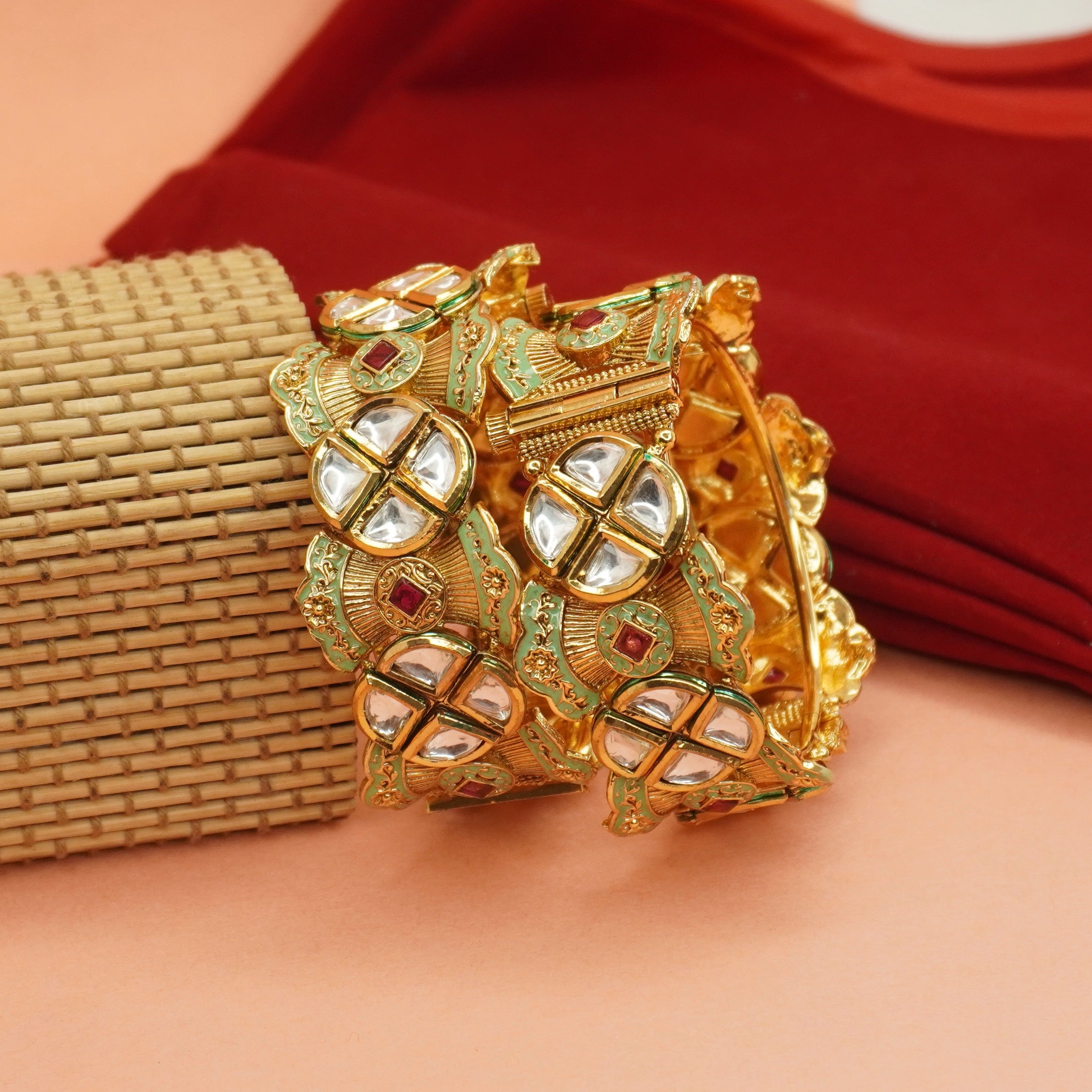 Latest Gold Plated Kundan Kangan for Women – Meenakari Bridal Wedding Party Wear Bangles