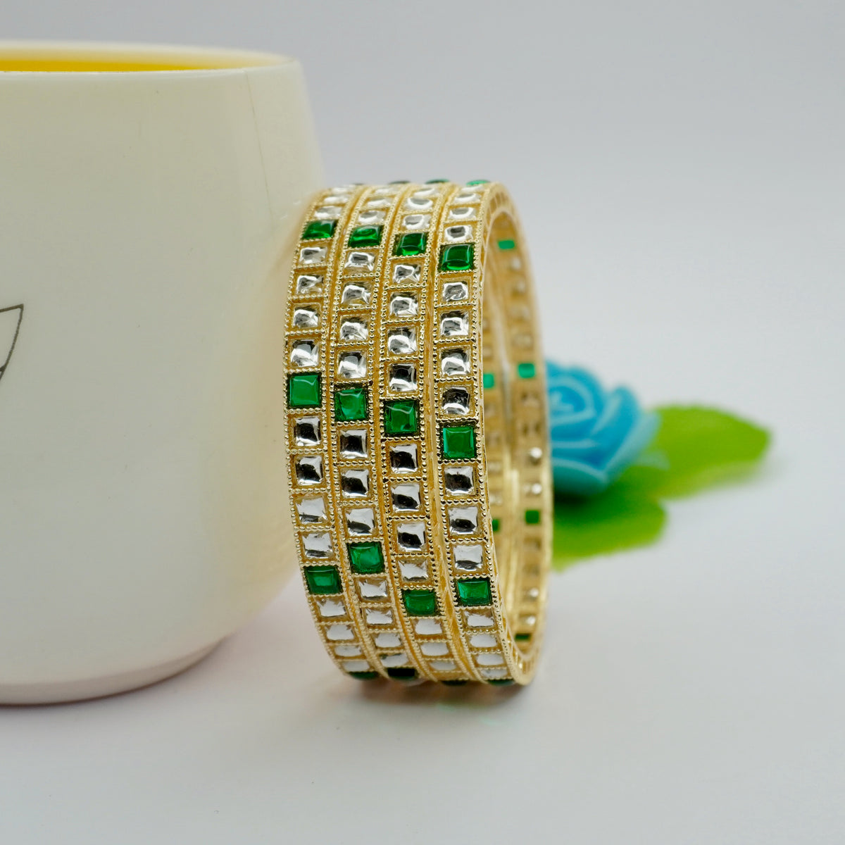 Gold-Plated Emerald Green Kundan Bangles Set of 4 – Square Stone Traditional Ethnic Wear