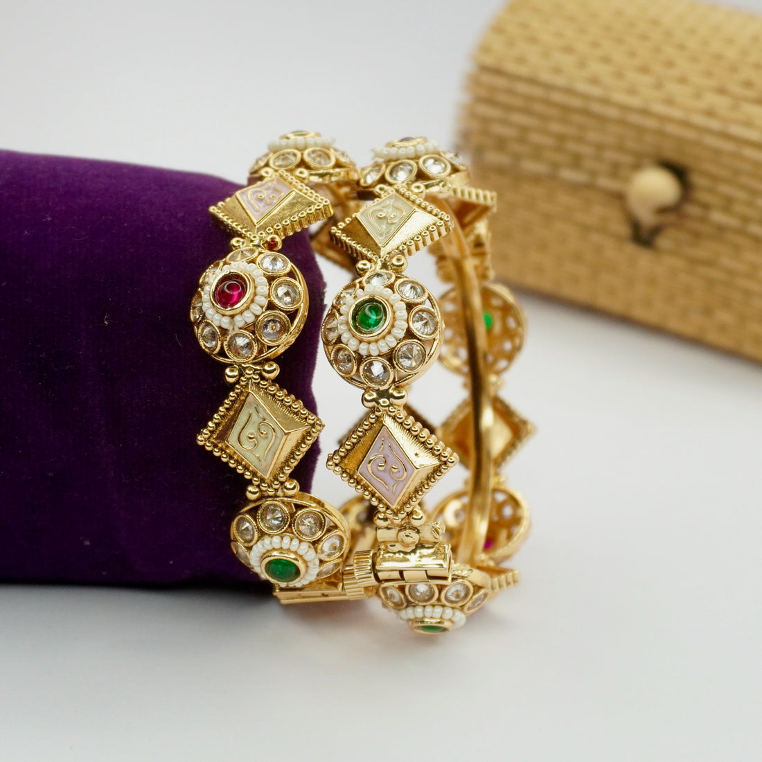 Latest Gold Plated Traditional Kundan Pearl Bangles Pair for Women Bridal Ethnic Designer Kangan