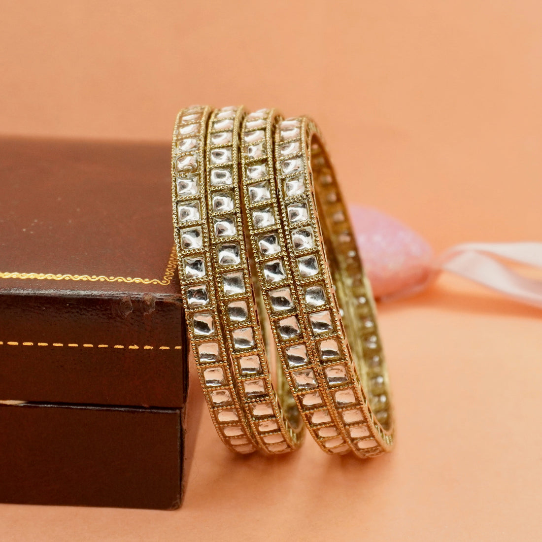 Mehndi-Plated White Kundan Bangles Set of 4 – Square Stone Antique Traditional Wear