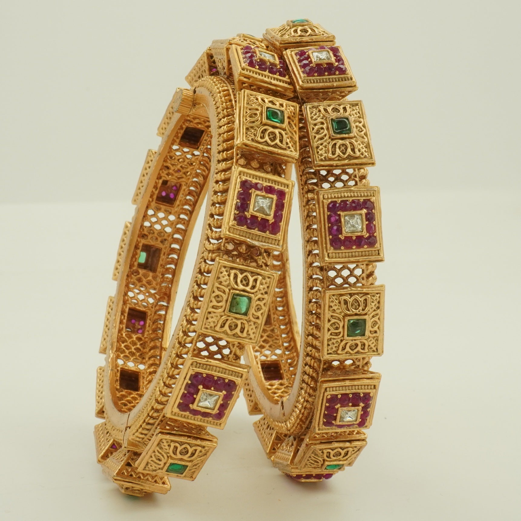 Latest Designer Gold Bangles Pair Traditional Rajwadi Kangan Wedding Party Wear for Women