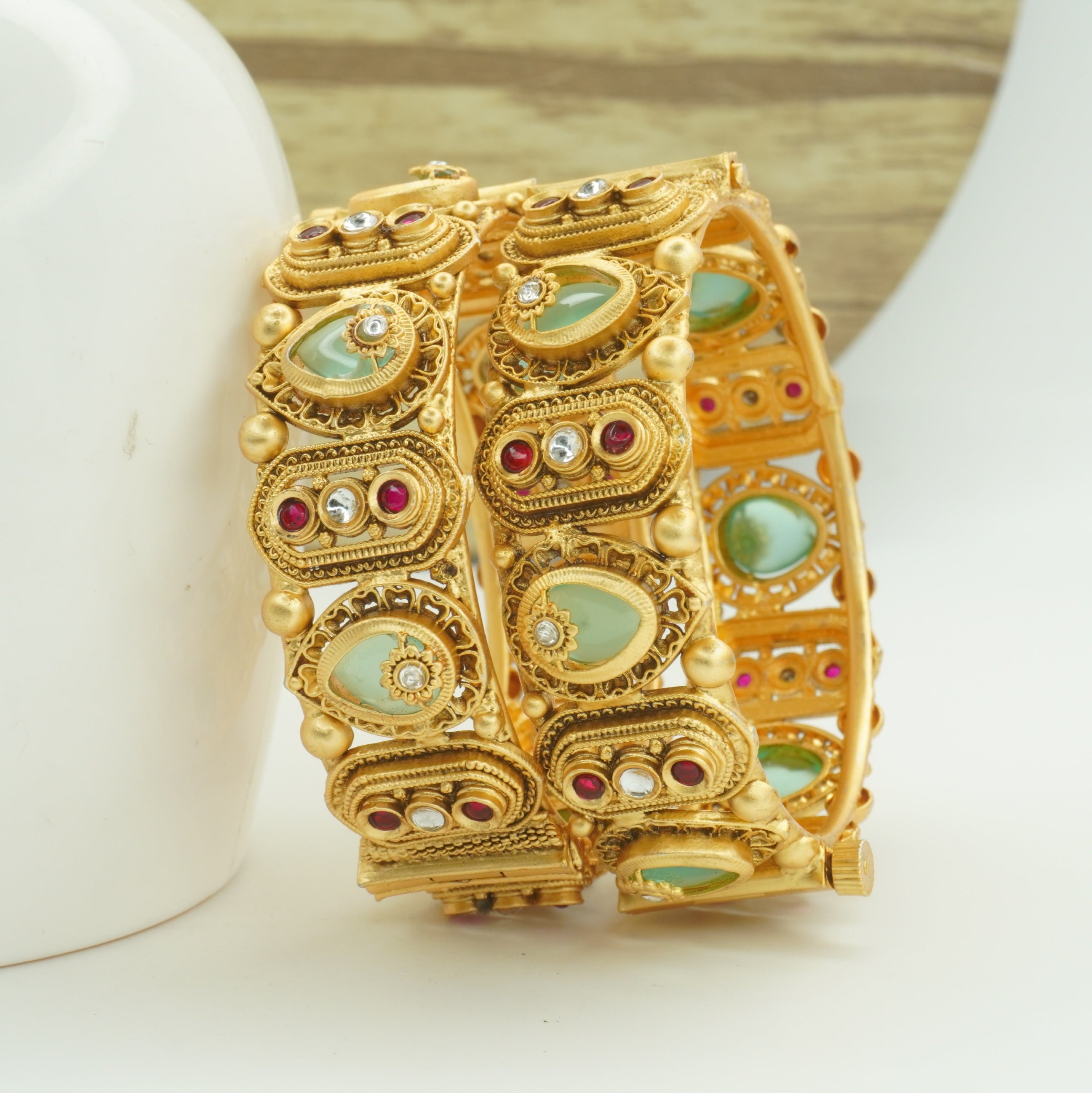 Latest Designer Gold Plated Openable Kangan Bangles Pair for Women Wedding Party Wear