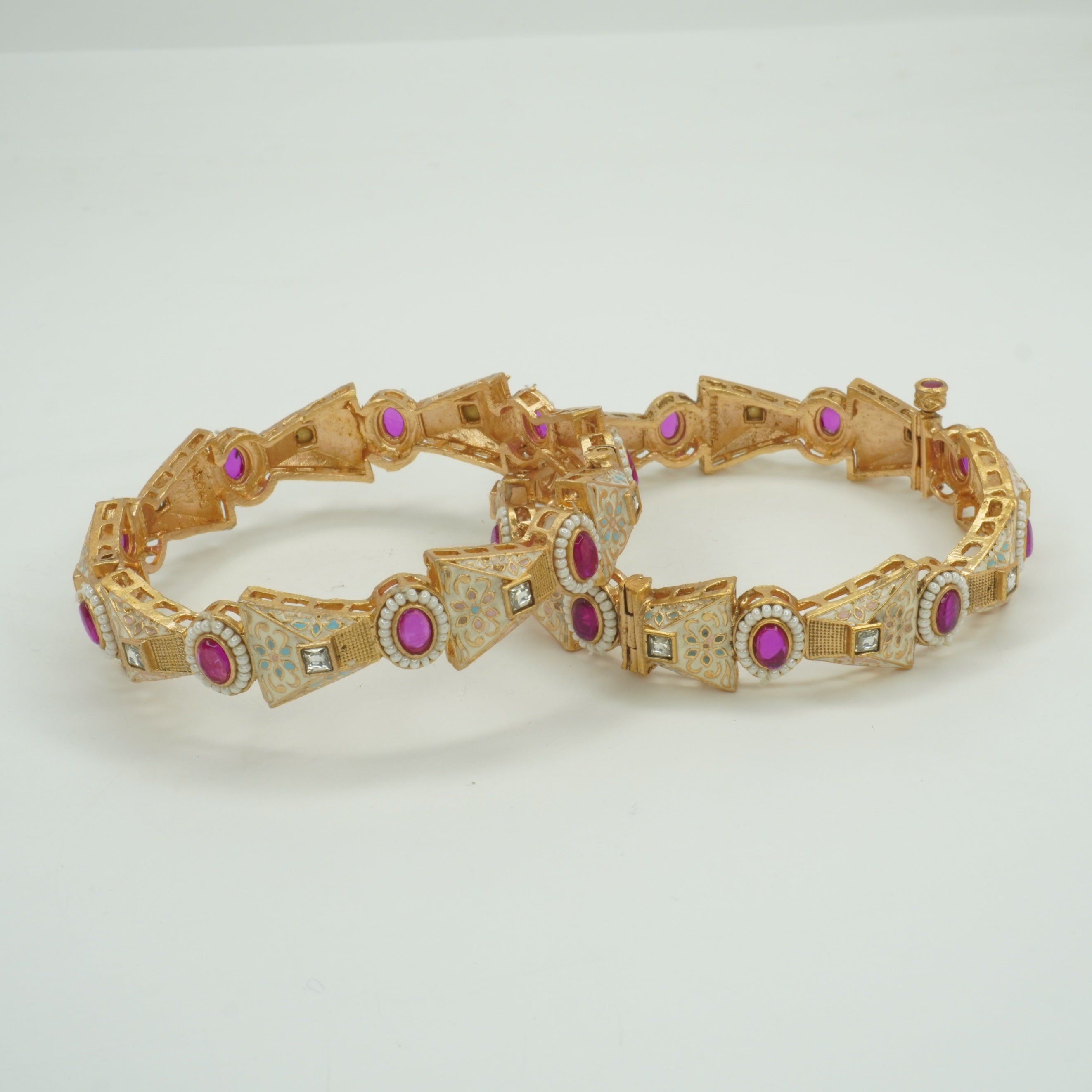 Premium Traditional Meenakari Bangles for Women – Designer Indian Wedding Party Wear Kangan