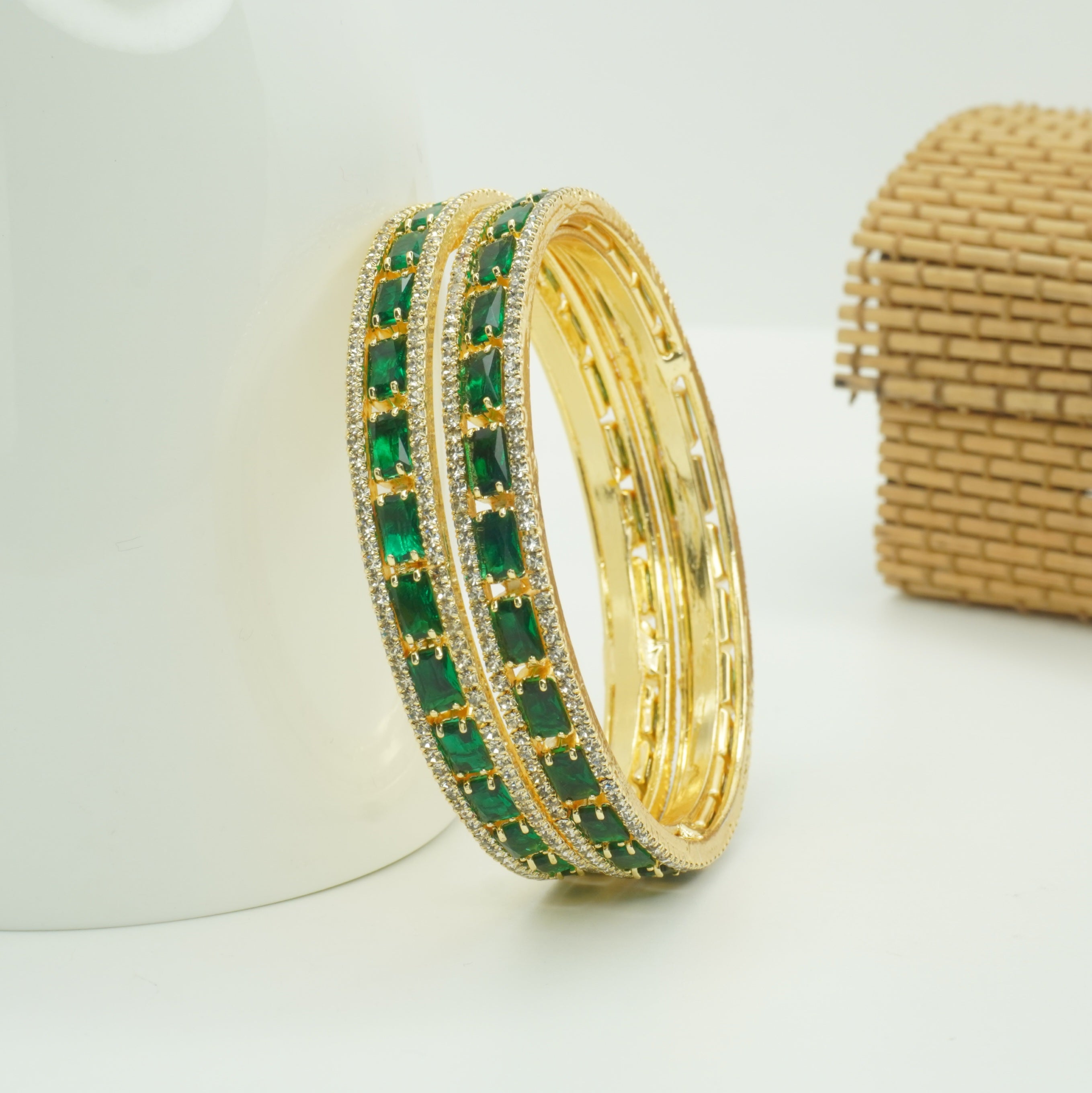 Designer Gold Plated Emerald Green AD Kangan Bangles Pair for Women Bridal Wedding Party Wear Traditional Ethnic Jewellery