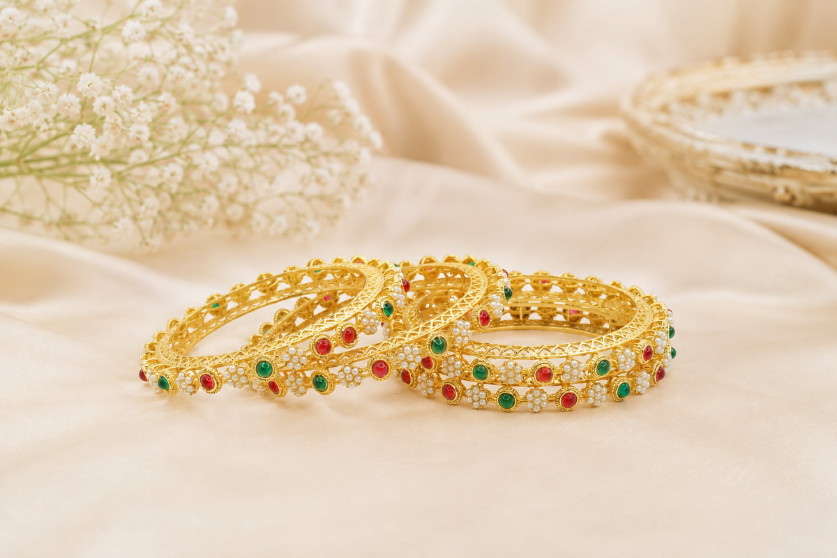 Gold-Plated Kundan Bangles Set of 4 with Ruby & Emerald Green Stones – Filigree Jali Traditional Wear