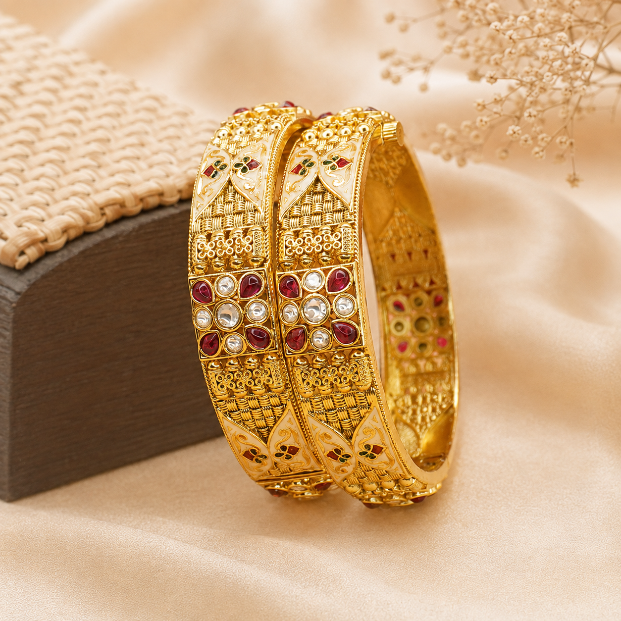Luxury Designer Gold Plated Bridal Kundan Bangles Pair for Women Festive Ethnic Jewellery